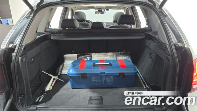 BMW X5 2017 — photo 33