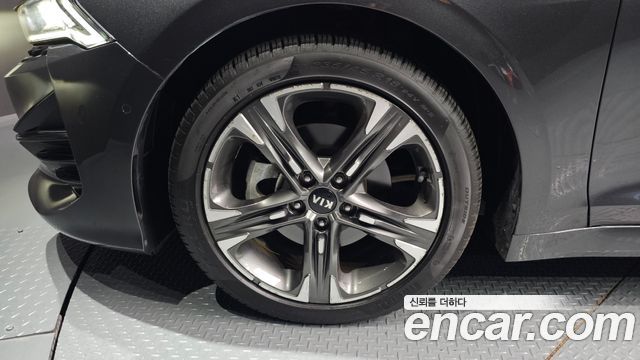 Kia K5 2021 — photo 5