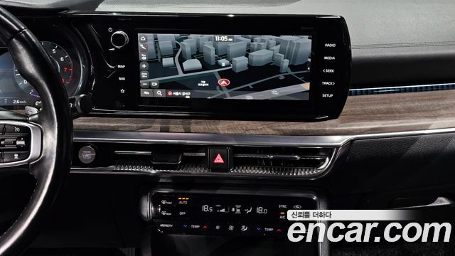 Kia K5 2021 — photo 25