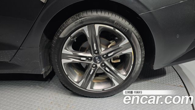 Kia K5 2021 — photo 7
