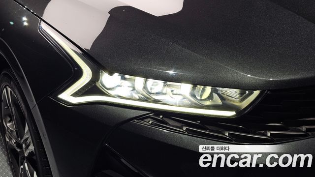 Kia K5 2021 — photo 8