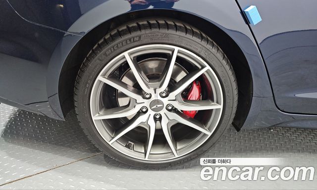 Genesis G70 2019 — photo 5