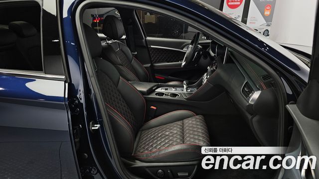 Genesis G70 2019 — photo 13