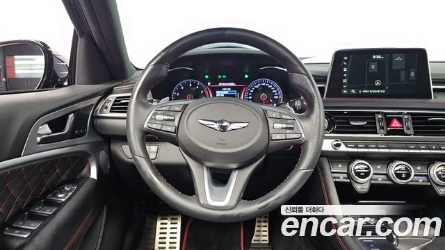 Genesis G70 2019 — photo 18