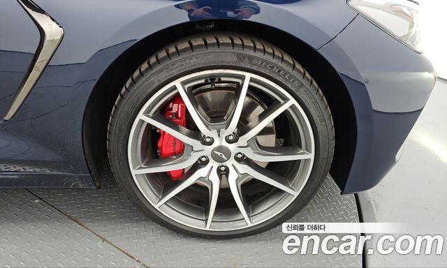 Genesis G70 2019 — photo 7