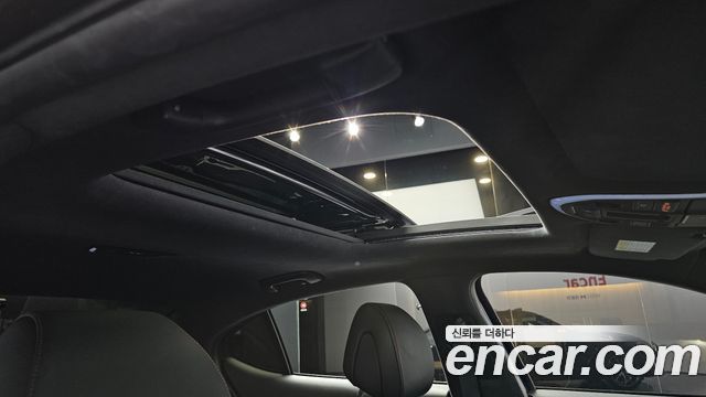 Genesis G70 2019 — photo 28