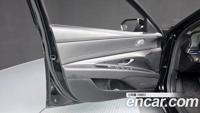 Hyundai AVANTE 2024 — photo 14