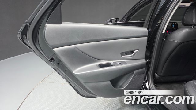 Hyundai AVANTE 2024 — photo 15