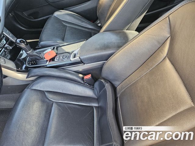 Hyundai i40 2012 — photo 11