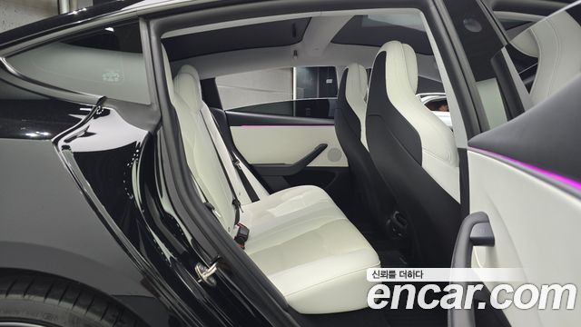 Tesla Model 3 2024 — photo 17