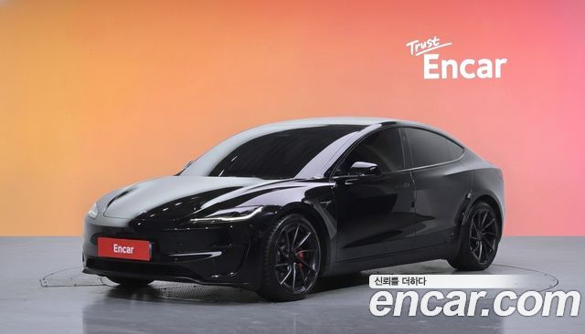 Tesla Model 3 2024 — photo 1