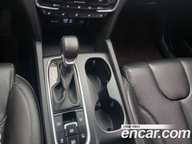 Hyundai Santafe 2019 — photo 9