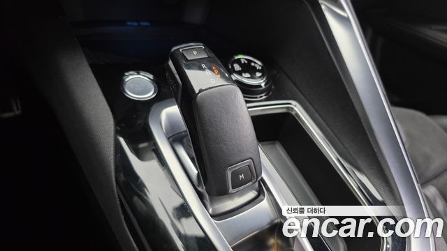 Peugeot 3008 2019 — photo 9
