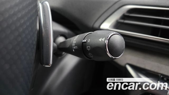 Peugeot 3008 2019 — photo 13