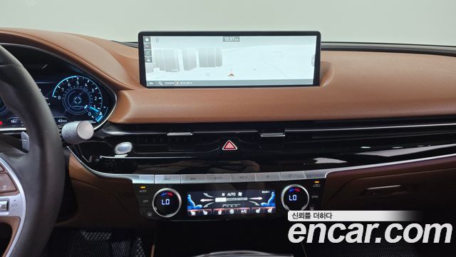 Genesis G80 2022 — photo 13