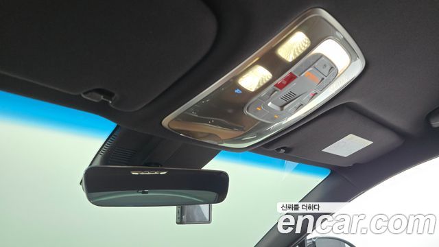 Genesis G80 2022 — photo 15