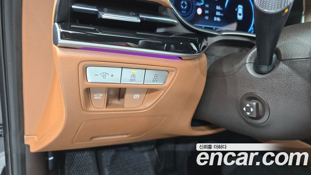 Genesis G80 2022 — photo 16