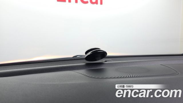 Kia K3 2019 — photo 27