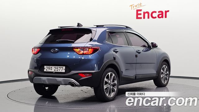 Kia Stonic 2019 — photo 2