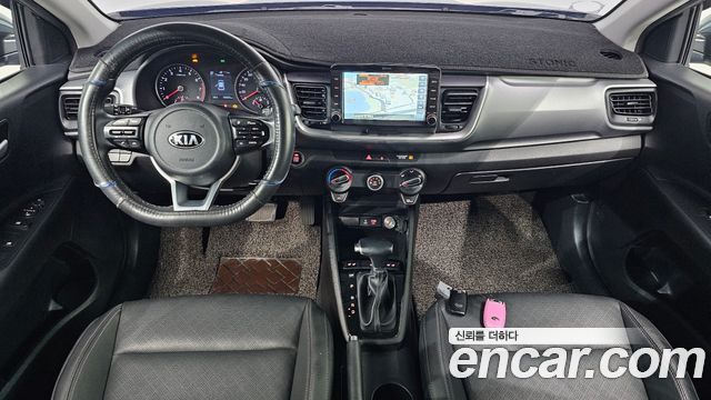 Kia Stonic 2019 — photo 10