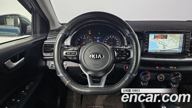 Kia Stonic 2019 — photo 18
