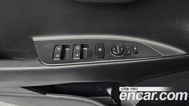 Kia Stonic 2019 — photo 22