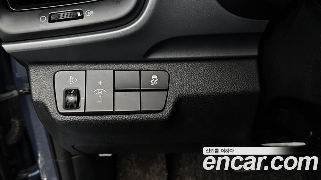Kia Stonic 2019 — photo 28