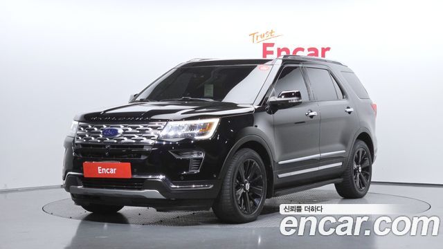Ford Explorer 2018 — photo 1