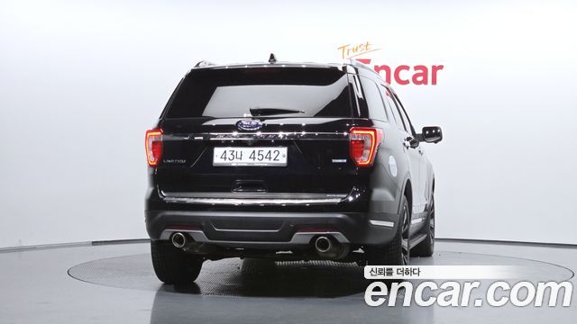 Ford Explorer 2018 — photo 4