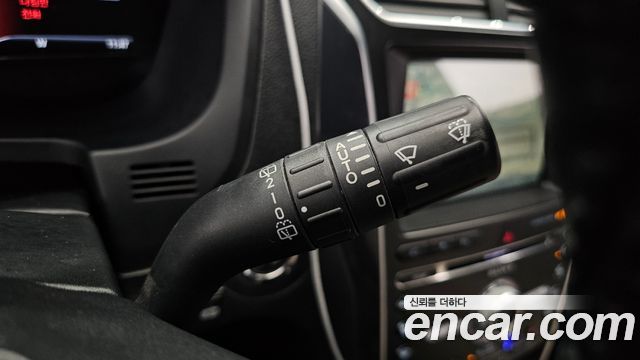 Ford Explorer 2018 — photo 28