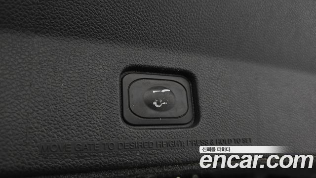 Ford Explorer 2018 — photo 34
