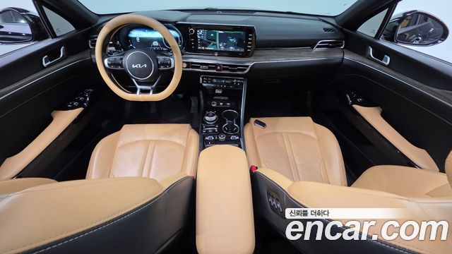 Kia K5 2023 — photo 10