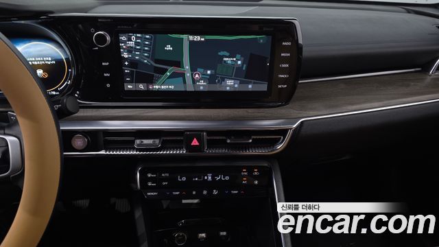 Kia K5 2023 — photo 20