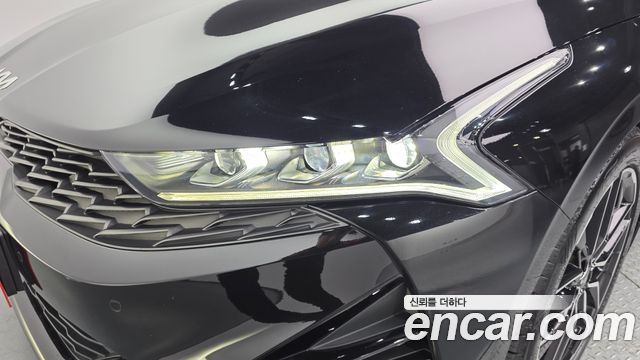 Kia K5 2023 — photo 8