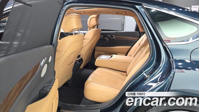 Genesis G80 2022 — photo 17