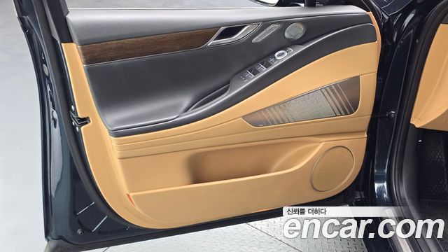 Genesis G80 2022 — photo 14