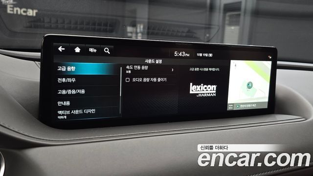 Genesis G80 2022 — photo 31