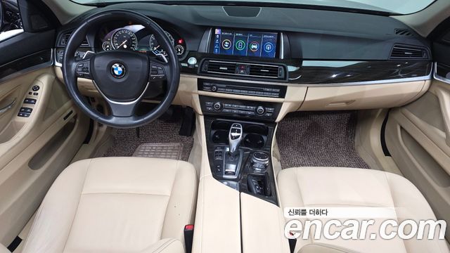BMW 5-Series 2015 — photo 10