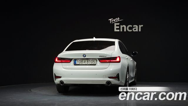 BMW 3-Series 2021 — photo 4