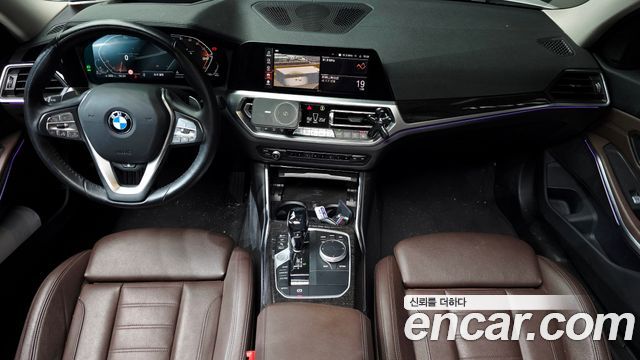 BMW 3-Series 2021 — photo 7
