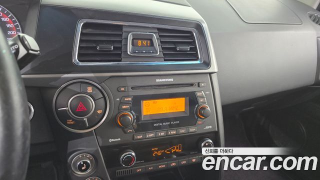 KG Mobility KORANDO 2016 — photo 12
