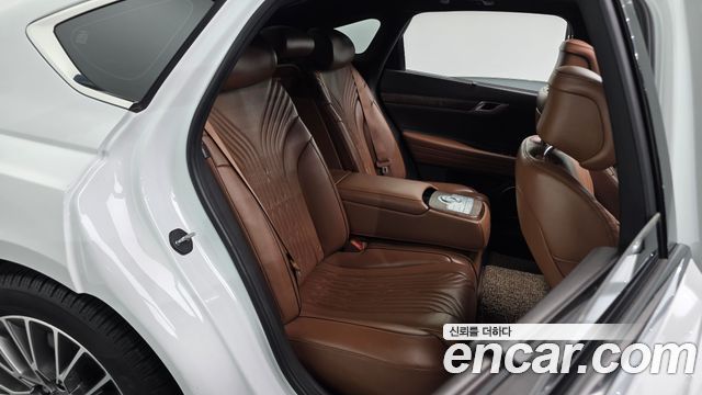 Genesis G80 2021 — photo 17