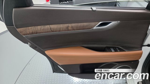Genesis G80 2021 — photo 15