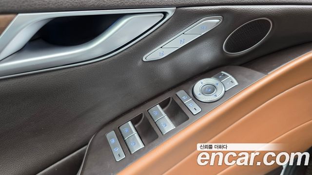 Genesis G80 2021 — photo 27