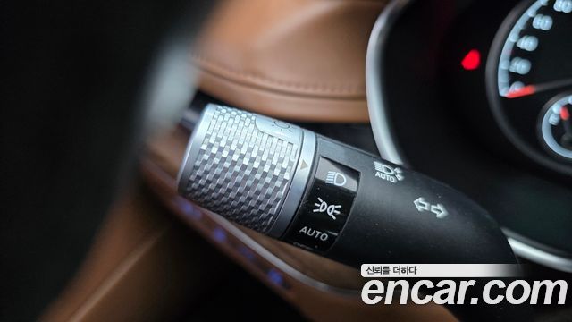 Genesis G80 2021 — photo 28