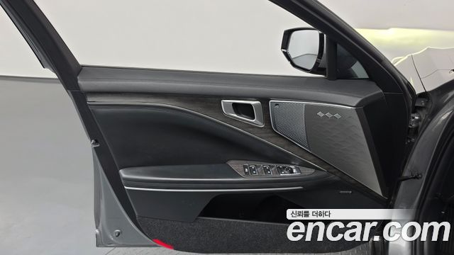 Kia K8 2023 — photo 14