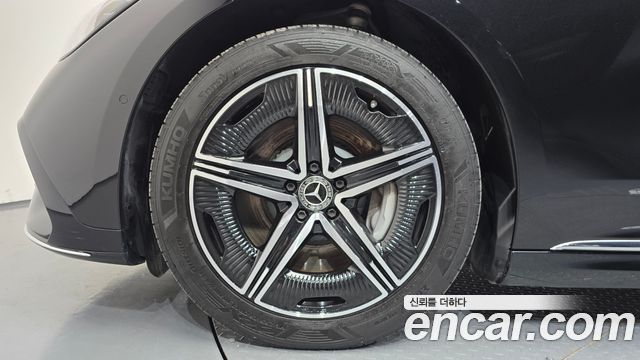 Mercedes-Benz EQE 2024 — photo 5