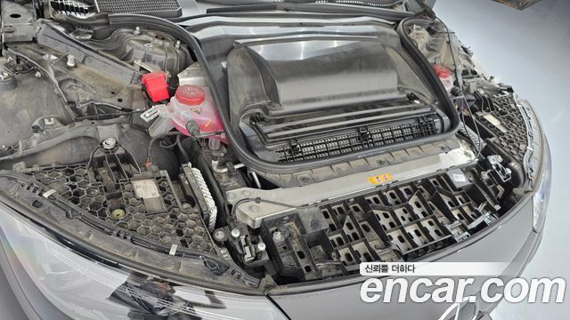 Mercedes-Benz EQE 2024 — photo 6