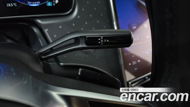 Mercedes-Benz EQE 2024 — photo 12