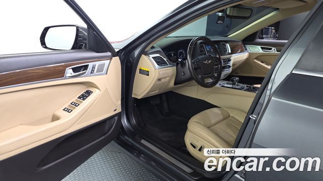 Genesis G80 2017 — photo 13